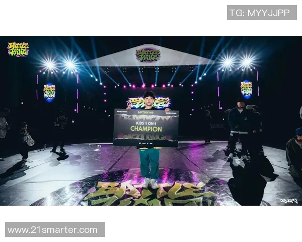 街舞战术解析：上海街舞队如何构建高效中路突破体系与战术配合